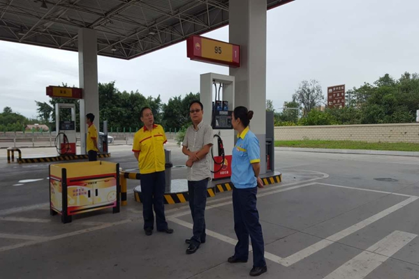 中路公司開展節(jié)前安全生產(chǎn)大檢查09.jpg 中路公司開展節(jié)前安全生產(chǎn)大檢查09.jpg